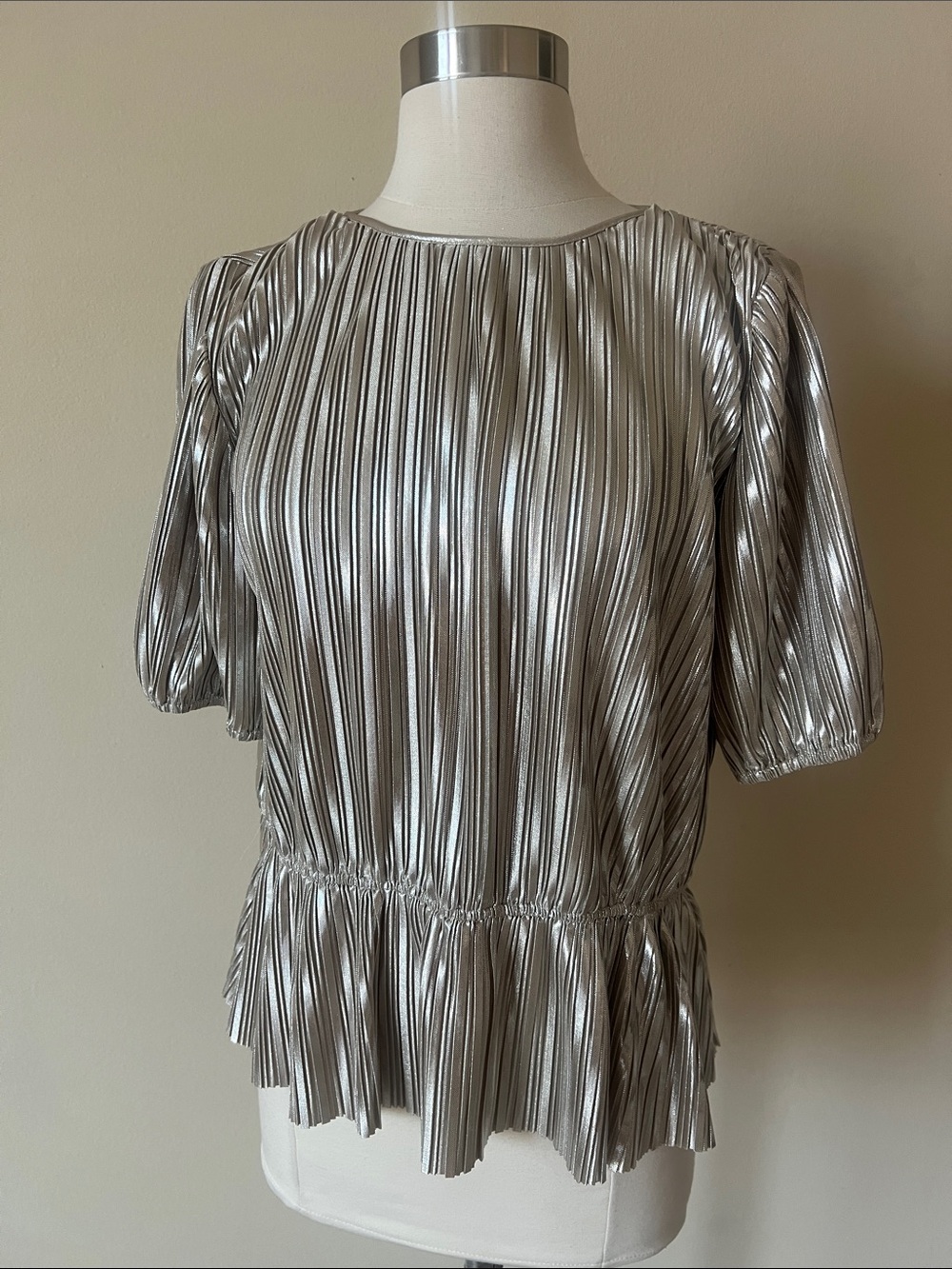 Metallic Pleated Silver Short-Sleeve Peplum Blouse